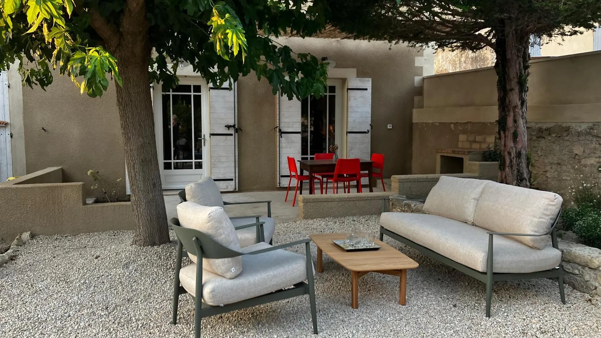 Maisonadele Caromb